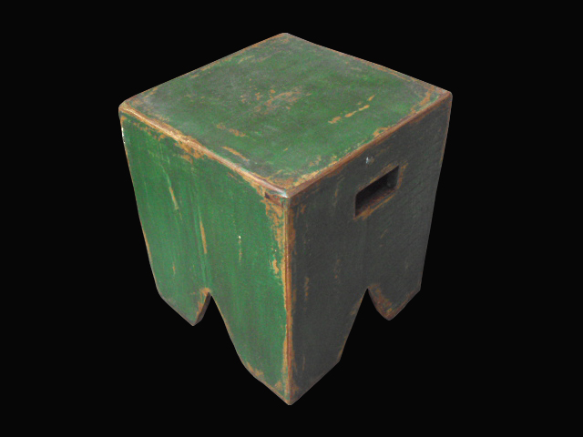 Banco pé de ferro